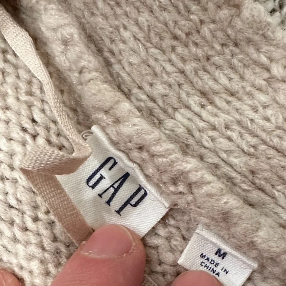 GAP Women's Light Brown Cardigan Sweater - Picture 2 of 9